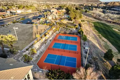 2640 W Desert Springs Rd, Saint George, UT 84770 - Photo 39