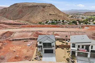 980 E Coyote Crest Dr, Washington, UT 84780 - Photo 39