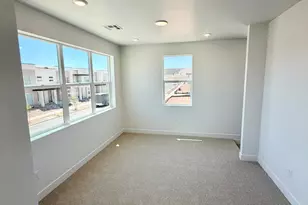 915 W Gold Ridge Ln, Saint George, UT 84790 - Photo 9
