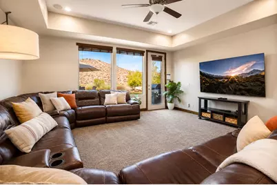 2009 N Coral Ridge Dr, Washington, UT 84780 - Photo 3