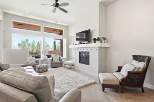 2139 W Cougar Rock Cir, Saint George, UT 84770 - Photo 7