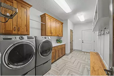296 S 1075 W, Parowan, UT 84761 - Photo 33
