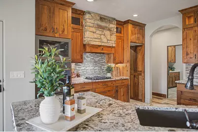 296 S 1075 W, Parowan, UT 84761 - Photo 11