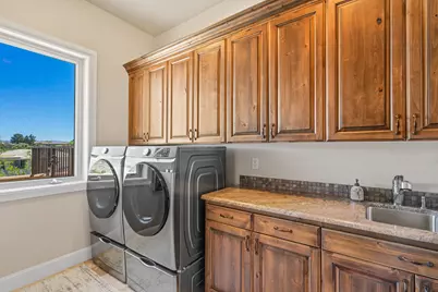 1815 S Paragon Dr, Saint George, UT 84790 - Photo 21