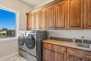 1815 S Paragon Dr, Saint George, UT 84790 - Photo 21