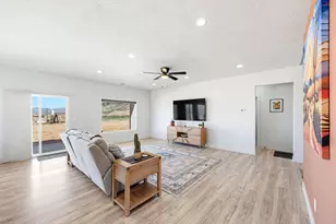 980 W Rock View Dr, Hurricane, UT 84737 - Photo 11