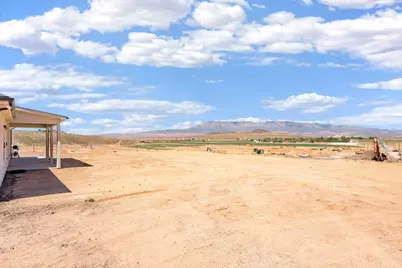 980 W Rock View Dr, Hurricane, UT 84737 - Photo 35