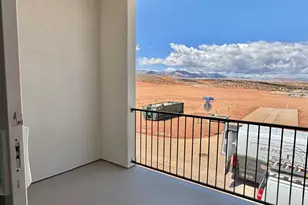 907 W Gold Ridge Ln, Saint George, UT 84790 - Photo 5