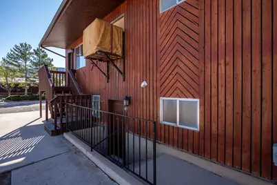 386 W Frontier Cir, Cedar City, UT 84721 - Photo 5