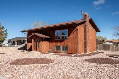 386 W Frontier Cir, Cedar City, UT 84721 - Photo 3