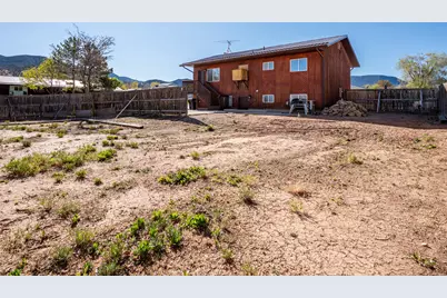 386 W Frontier Cir, Cedar City, UT 84721 - Photo 7