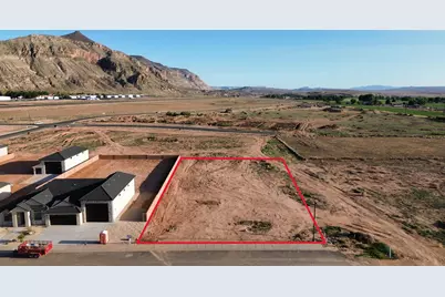 1015 W 1920 S, Hurricane, UT 84737 - Photo 1