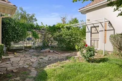 20 S Valley Rd, Leeds, UT 84746 - Photo 31