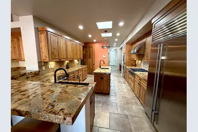 2254 N Cohonina Cir, Saint George, UT 84770 - Photo 9