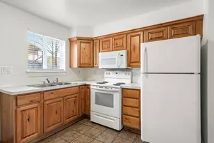 225 W 1030 N, Orem, UT 84058 - Photo 9