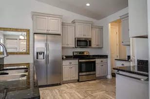 2683 E Clear Point Dr, Washington, UT 84780 - Photo 7