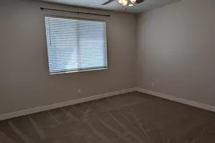 1023 W Little Pinion Way, Apple Valley, UT 84737 - Photo 13
