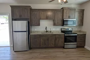 1023 W Little Pinion Way, Apple Valley, UT 84737 - Photo 35