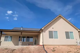 1023 W Little Pinion Way, Apple Valley, UT 84737 - Photo 41