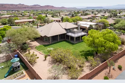 307 N Painted Hills Dr, Ivins, UT 84738 - Photo 47