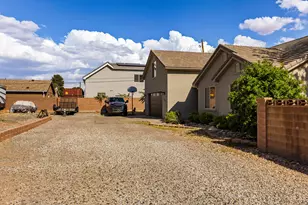 134 N 300 W, Washington, UT 84780 - Photo 3