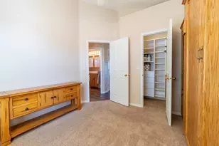 249 E Canterwood Dr, Washington, UT 84780 - Photo 15