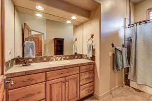 563 S Pine Brook Ln, Saint George, UT 84770 - Photo 35