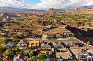 262 E 1100 N, Hurricane, UT 84737 - Photo 31