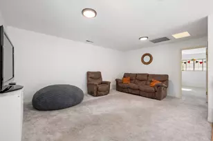 1365 E Fort Pierce Dr, Saint George, UT 84770 - Photo 25