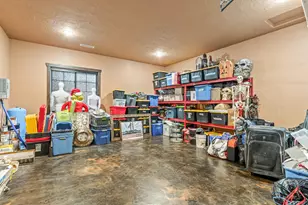 169 E 100 N, Newcastle, UT 84756 - Photo 29