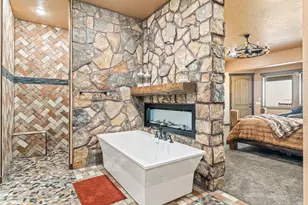 169 E 100 N, Newcastle, UT 84756 - Photo 25
