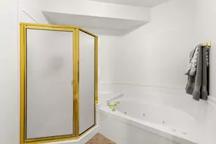 579 N Ridgecrest Cir, Saint George, UT 84770 - Photo 17