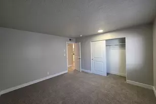570 S Main St, Saint George, UT 84770 - Photo 11