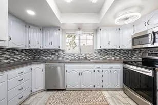 210 S 500 East E, Saint George, UT 84770 - Photo 7