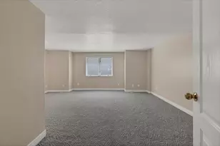 150 S Crystal Lakes Dr, Saint George, UT 84770 - Photo 37