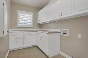 150 S Crystal Lakes Dr, Saint George, UT 84770 - Photo 23