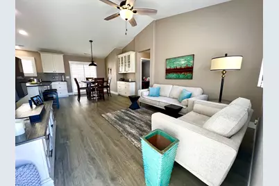 517 E Padre Lakes Dr, Ivins, UT 84738 - Photo 19