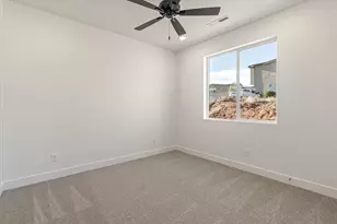 366 W Fitness Way, Ivins, UT 84738 - Photo 23