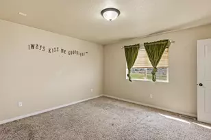 2192 E Saddleback View Dr, Enoch, UT 84721 - Photo 15