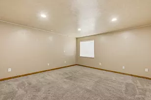 2192 E Saddleback View Dr, Enoch, UT 84721 - Photo 29