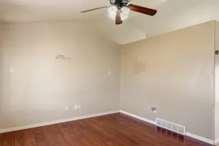 2192 E Saddleback View Dr, Enoch, UT 84721 - Photo 7