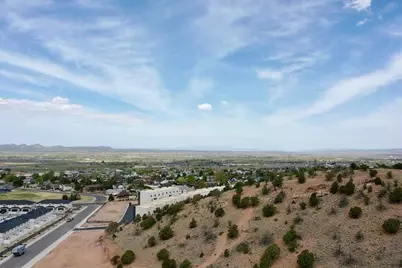 1911 N Pinyon Grove Cir, Cedar City, UT 84720 - Photo 13