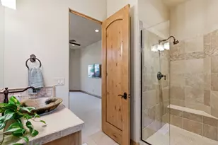 2410 W Entrada Trail, Saint George, UT 84770 - Photo 37