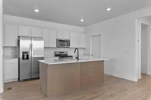 1553 S Fins Rd, Washington, UT 84780 - Photo 11