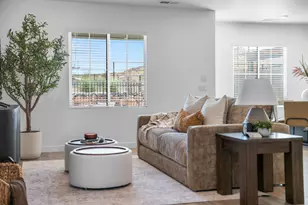 2818 Corral Holw Dr, Washington, UT 84780 - Photo 11