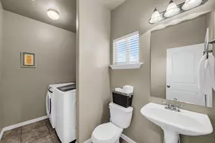 2516 S 2350 St E, Saint George, UT 84790 - Photo 21