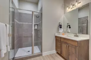 2600 N Ocotillo Wy, Santa Clara, UT 84765 - Photo 9