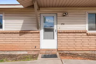 250 N 200 W, Washington, UT 84780 - Photo 5