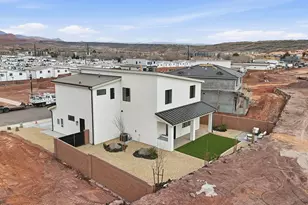 972 E Coyote Crest Dr, Washington, UT 84780 - Photo 7