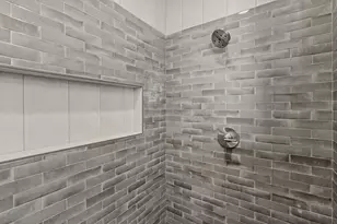 1033 E Coyote Crest Dr, Washington, UT 84780 - Photo 37
